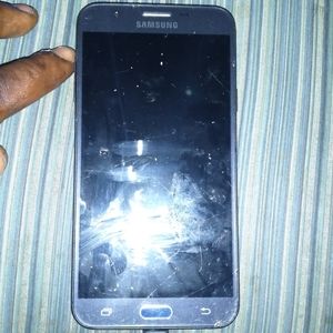 Samsung Galaxy J7